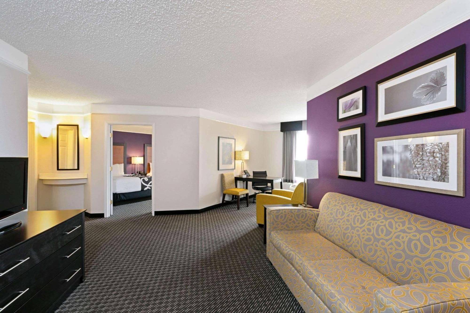 La Quinta By Wyndham Phoenix Scottsdale Bagian luar foto