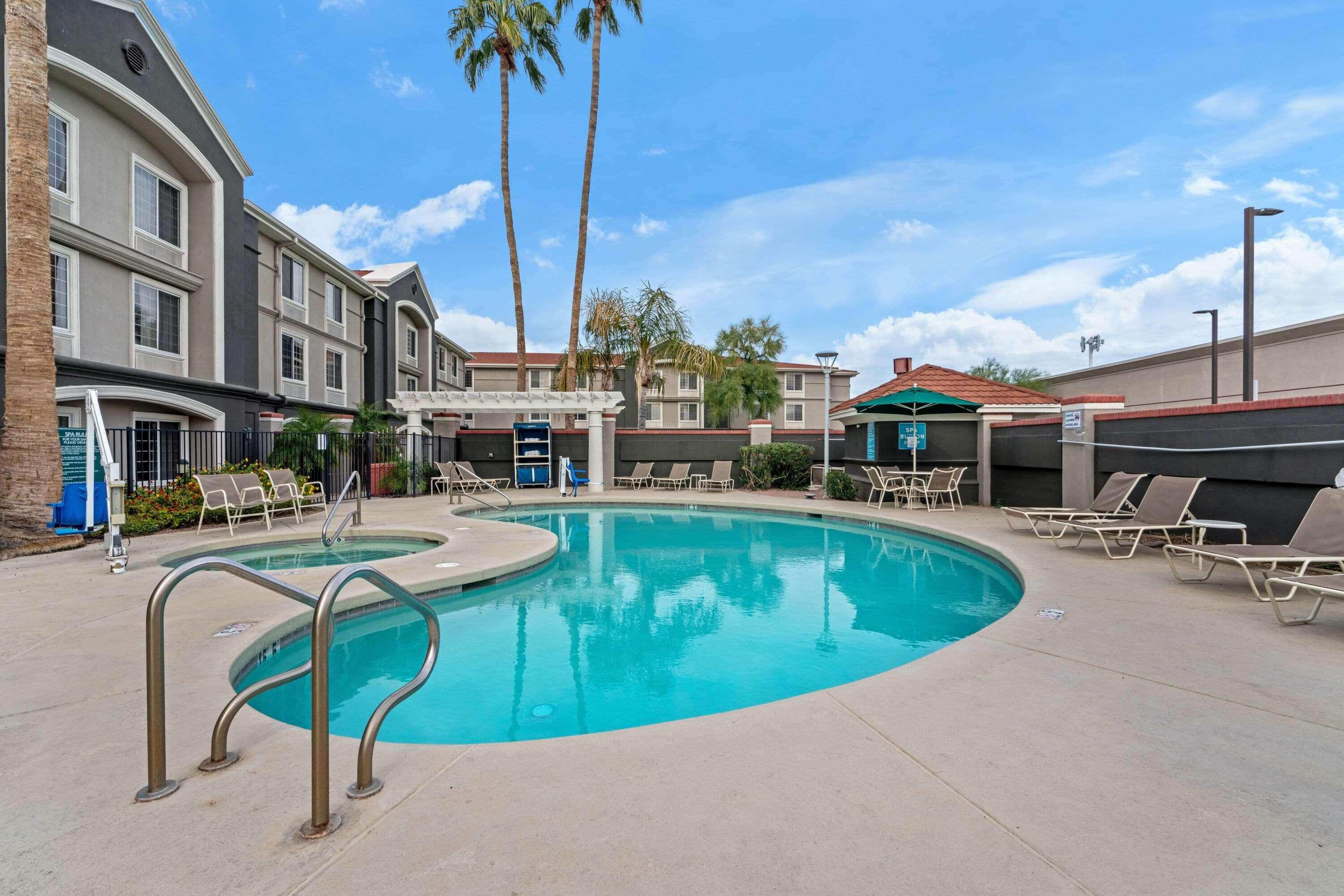 La Quinta By Wyndham Phoenix Scottsdale Bagian luar foto